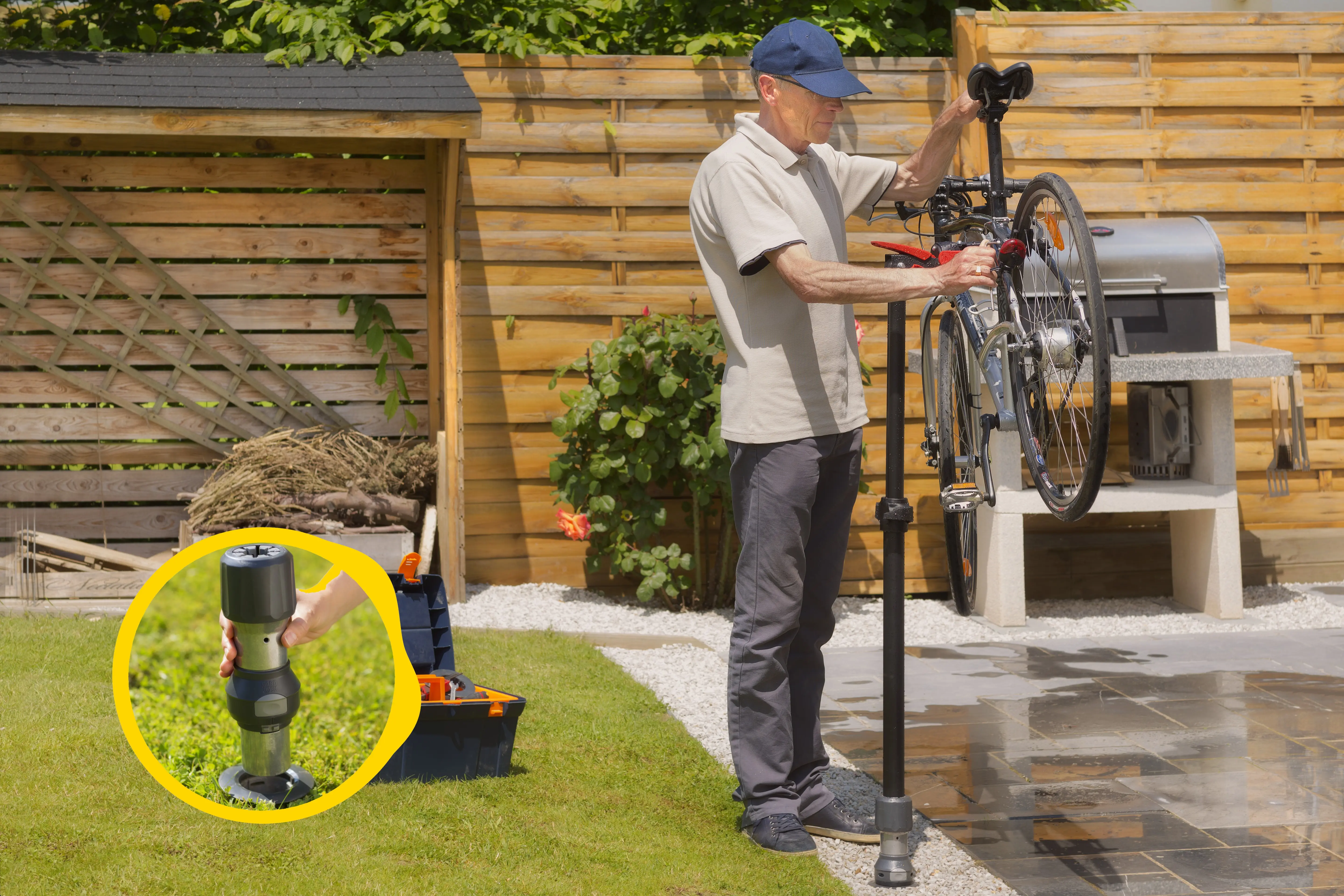 Bike repair stand for easy maintenance and servicing