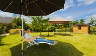 How to create shade in your garden: 5 effective and durable solutions