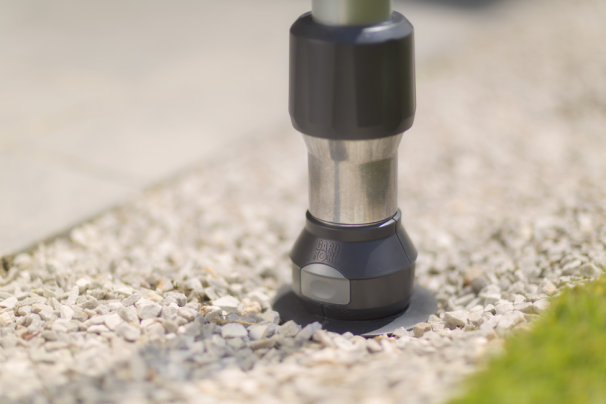 pied de parasol à clipser au sol